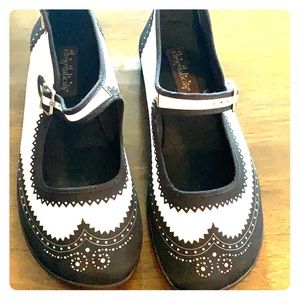 Chocolaticas Mary Janes